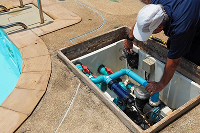 تعمیر و نگهداری استخر و جکوزی